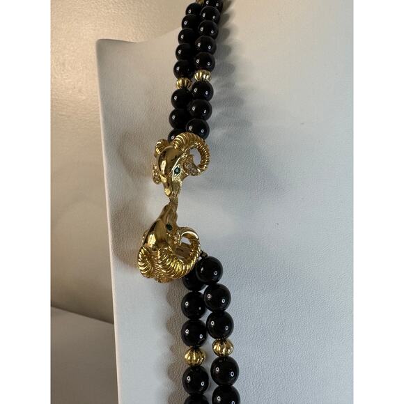 Vintage 1987 Avon Kenneth J Lane rams head necklace.  30” shortest strand. - Picture 11 of 16